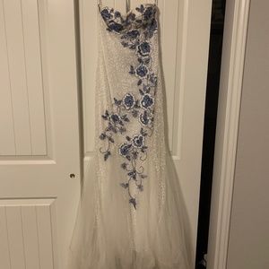 White strapless prom dress